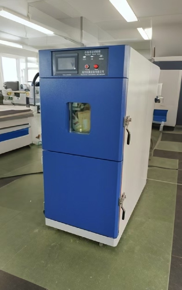 賀27L冷熱沖擊試驗箱設備成功交付惠州市浩凌光電科技有限公司